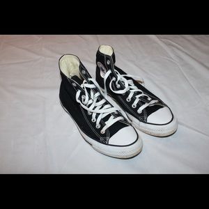 Black high top converse